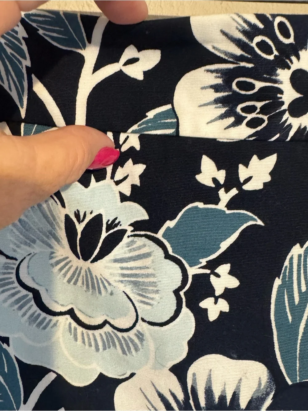 ANN TAYLOR LOFT Navy Floral Summer Skirt w/Light Blue/Cream Accents SIZE: 16  #W